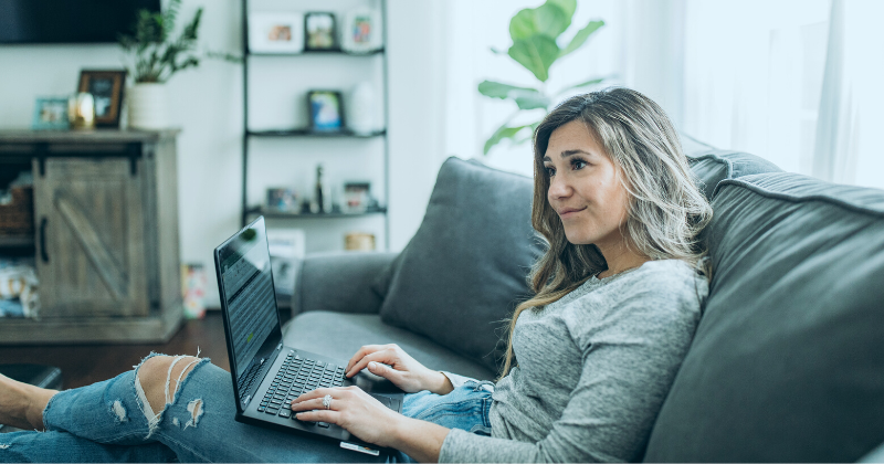 A woman launching a lead generation campaign on her laptop